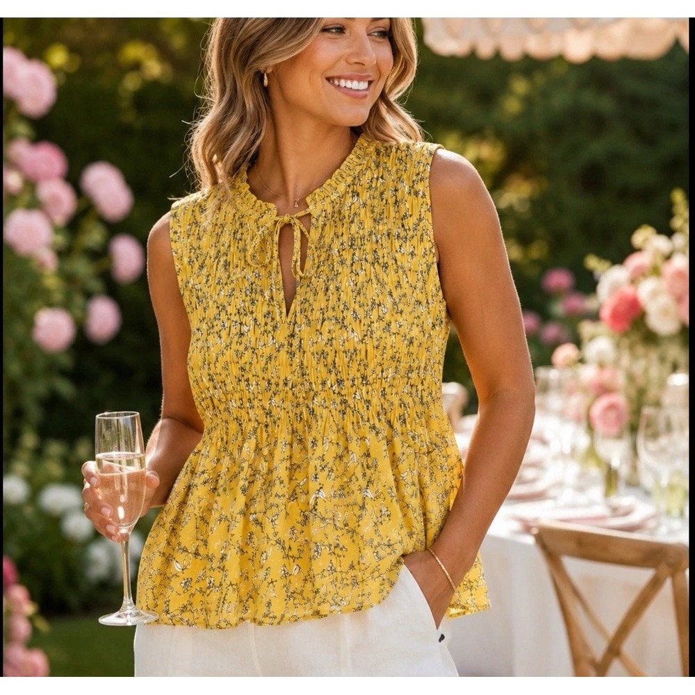 Rose‎ + Olive Medium Women Peplum Blouse smocked Sleeveless V-Neck Stretch Tie